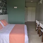 Stile Libero Oda ve Kahvaltı 4*