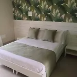 Stile Libero Oda ve Kahvaltı 4*