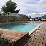 Oda ve Kahvaltı Stile Libero 4*