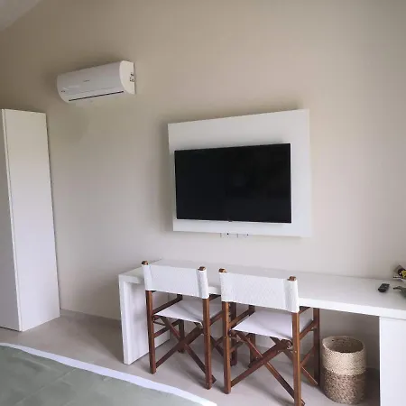 Stile Libero B&B 라코나