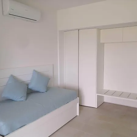 B&B Stile Libero 라코나